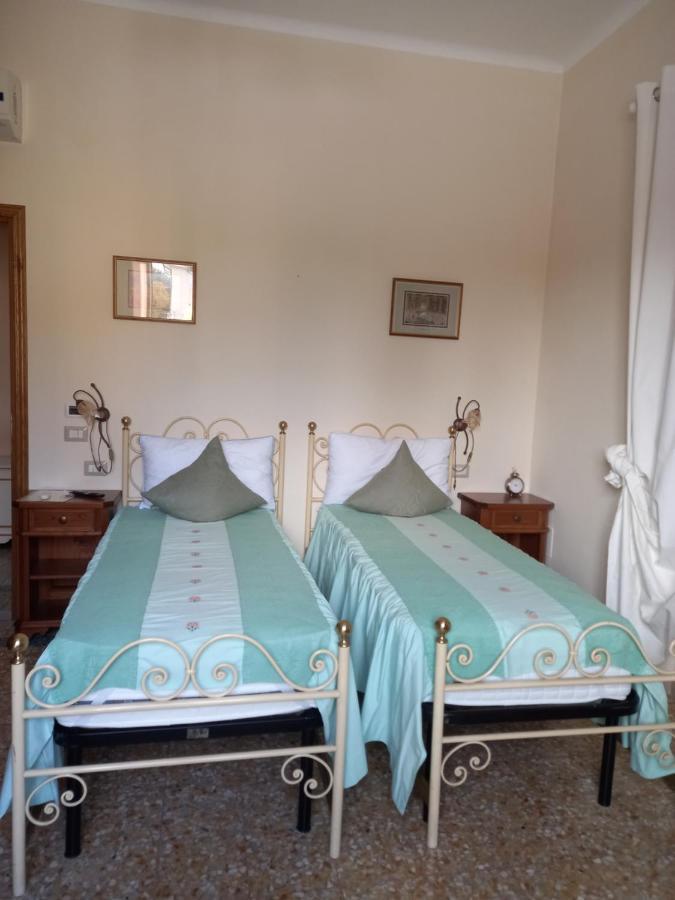 Bnb Villa Melany Vicino Centro Lucca Pokoj fotografie